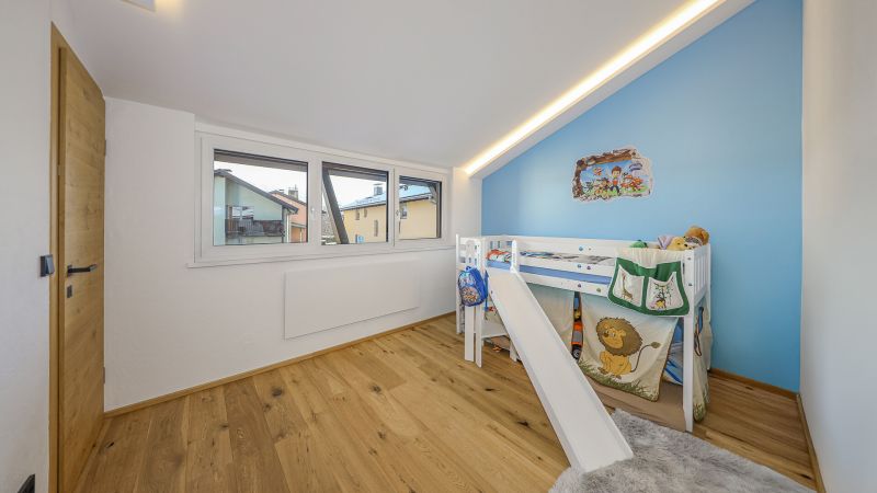 Komplett sanierte Dachgeschosswohnung in zentrumsnaher Lage /  / 6370 Kitzbhel / Bild 9