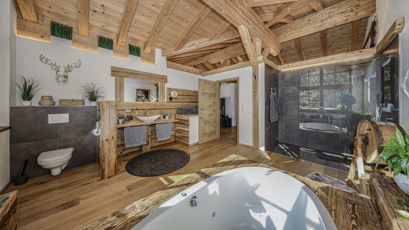 Exklusive Dachgeschosswohnung in idyllischer Lage / / 6372 Oberndorf in Tirol / Bild 7