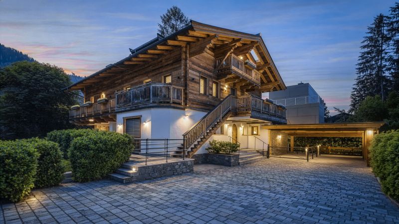 Villa der Superlative in Zentrumslage /  / 6370&nbsp;Kitzb�hel / Bild 0