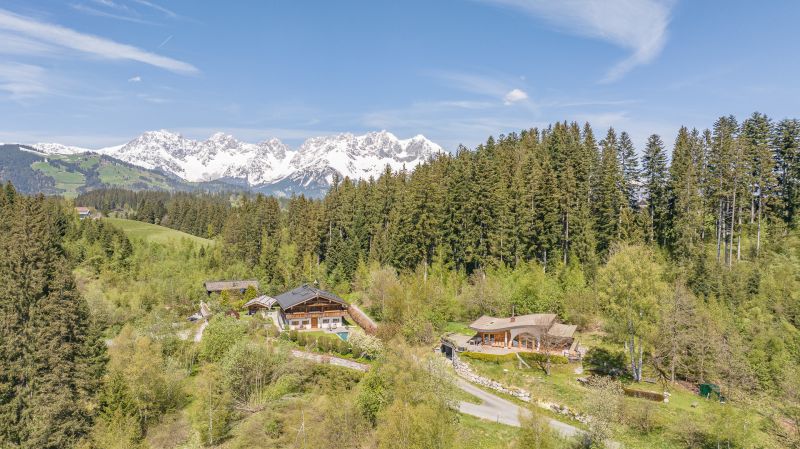 Einzigartiges Anwesen in Toplage mit Blick auf den Schwarzsee /  / 6370 Kitzbhel / Bild 1