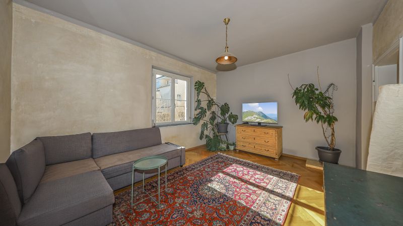 Charmante Altbauwohnung mit Garten in sonniger Ruhelage /  / 6020&nbsp;Innsbruck / Bild 2