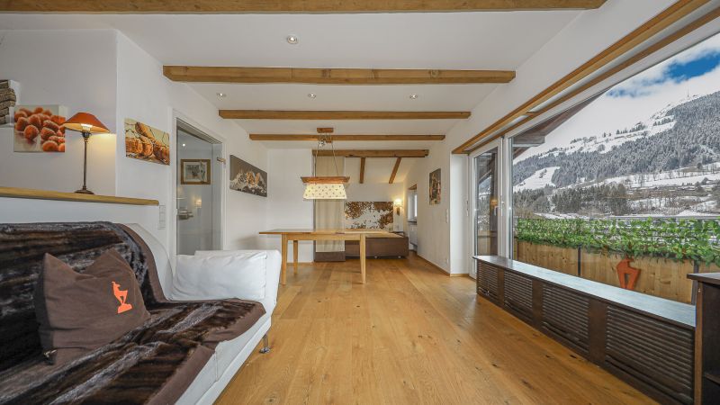 Dachgeschosswohnung im Zentrum mit Panorama-Ausblick / / 6370 Kitzbühel / Bild 5