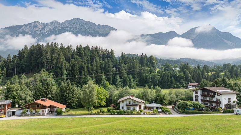 Tiroler Landhaus - Ein Anwesen f�r Generationen /  / 6306&nbsp;S�ll / Bild 3