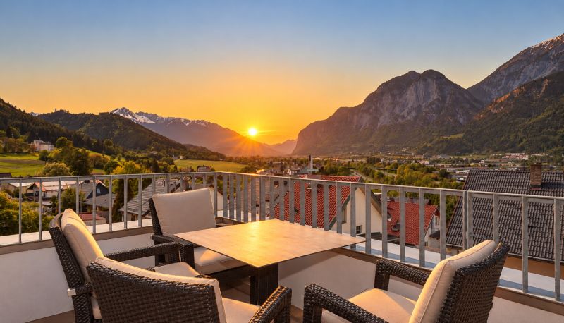 3-Zimmer-Terrassenwohnung mit Privatgarten & Panoramablick �ber Innsbruck /  / 6020&nbsp;Innsbruck / Bild 0