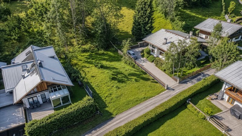 Grundstück mit Baugenehmigung für 3-Luxuswohnungen / / 6370 Kitzbühel / Bild 3