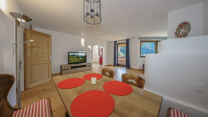 4-Zimmerwohnung mit traumhaftem Ausblick in sonniger Ruhelage / / 6373 Jochberg / Bild 4
