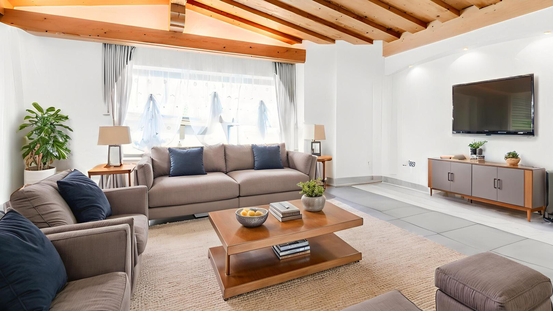 Einfamilienhaus mit Freizeitwohnsitz in sonniger Ruhelage /  / 6345&nbsp;K�ssen / Bild 2