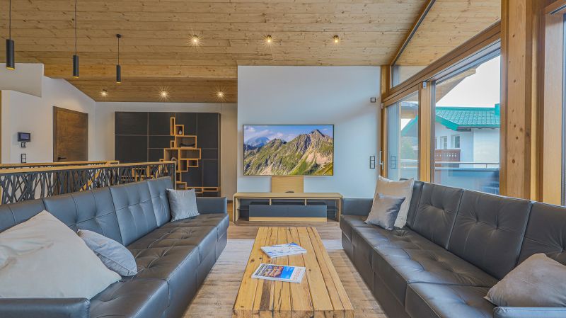 exklusives Neubauchalet in zentraler Ruhelage /  / 6365 Kirchberg in Tirol / Bild 3