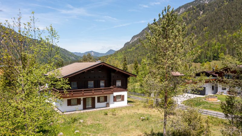 Einfamilienhaus mit zustzlichem Baugrundstck in sonniger Ruhelage /  / 6393 St. Ulrich am Pillersee / Bild 2