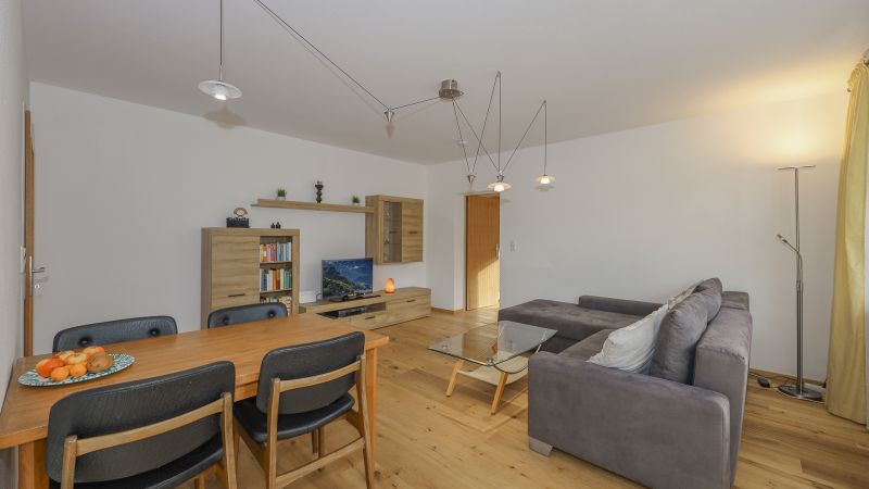 Freizeitwohnsitz mit traumhaftem Ausblick /  / 6380 St. Johann in Tirol / Bild 2