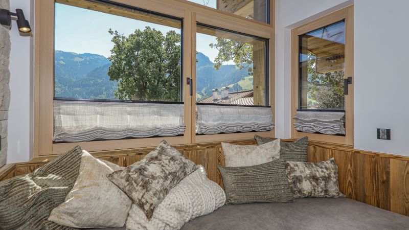 Neubauchalet am Sonnberg mit Blick auf den Hahnenkamm /  / 6370 Kitzbhel / Bild 5