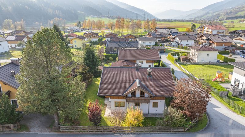 Gepflegtes Landhaus mit schnem Ausblick in sonniger Ruhelage /  / 5722 Niedernsill / Bild 3