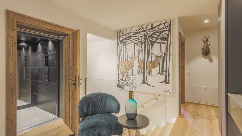 Luxus-Gartenwohnung mit Pool in absoluter Toplage /  / 6373 Jochberg / Bild 7
