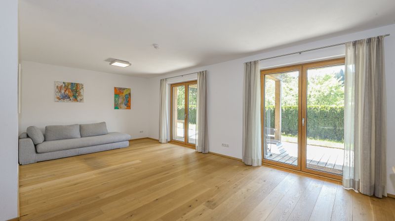 Modernes Mehrfamilienhaus in Alleinlage /  / 6372 Oberndorf in Tirol / Bild 6