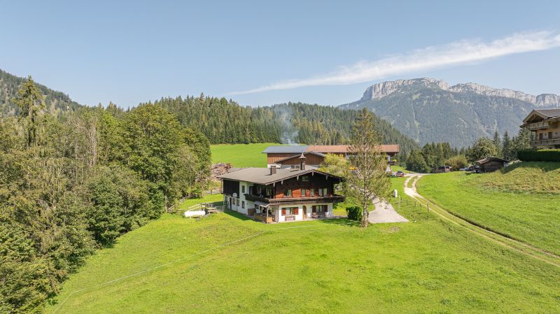 Bauernhaus mit Freizeitwohnsitz in idyllischer Ruhelage /  / 6384 Waidring / Bild 1