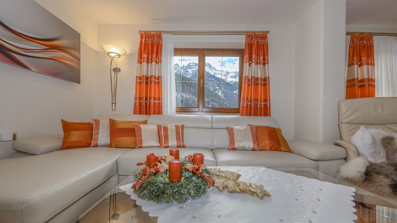 Anwesen in einzigartiger Toplage mit unverbautem Panoramablick /  / 6384&nbsp;Waidring / Bild 9