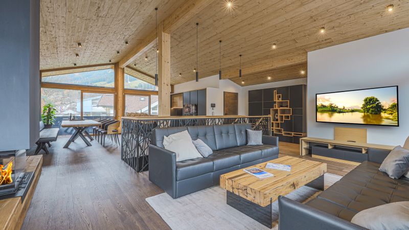 exklusives Neubauchalet in zentraler Ruhelage