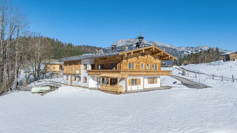 Bauernhaus mit Freizeitwohnsitz in idyllischer Ruhelage