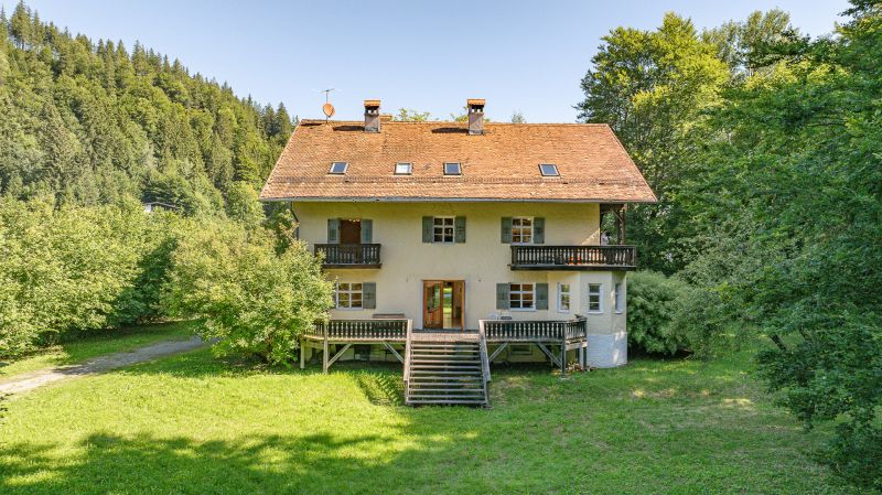 Historische Villa in idyllischer Lage / / 6600 Unterpinswang / Bild 4