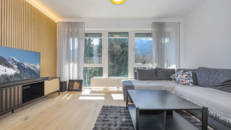 Hochwertig sanierte Wohnung mit außergewöhnlichem Raumgefühl / / 6370 Kitzbühel / Bild 1