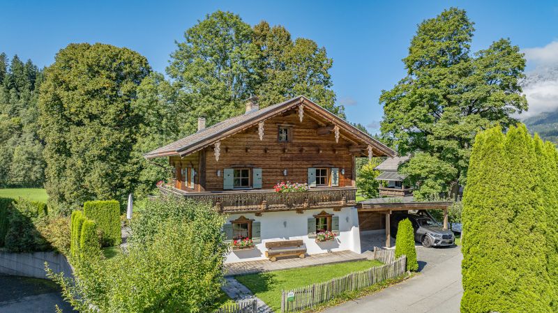 Gem�tliches Alpenchalet in sonniger Ruhelage mit Kaiserblick