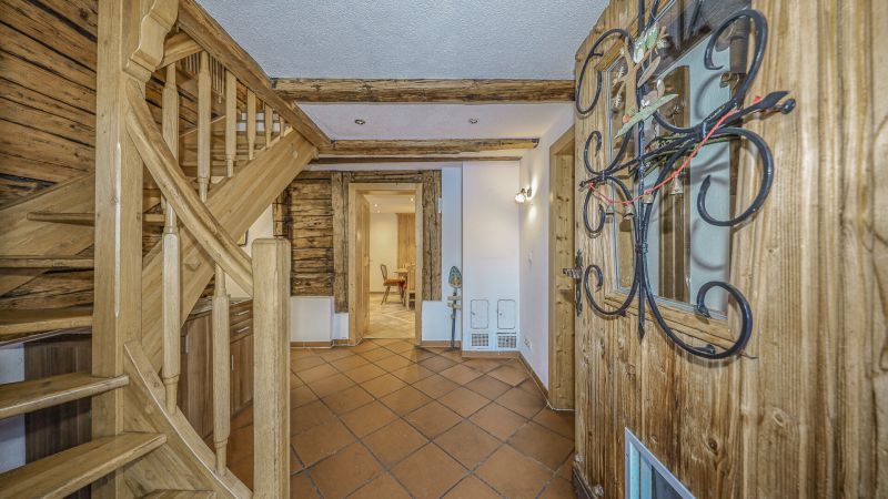 Tirolerhaus mit �ber 3.800 m� Grund in idyllischer Ruhelage /  / 6373&nbsp;Jochberg / Bild 8