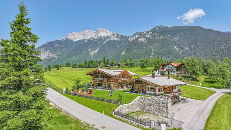 Exklusives Chalet-Duo in Top-Ruhelage /  / 6212&nbsp;Maurach / Bild 0