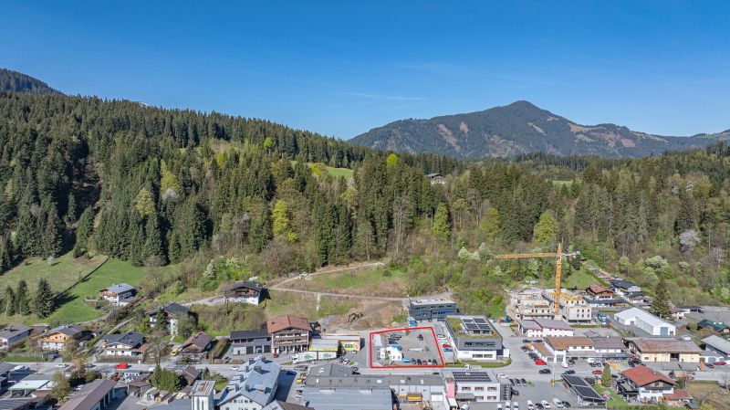 Gewerbegrundstück in Toplage direkt an der Ortsdurchfahrtsstraße / / 6370 Kitzbühel / Bild 2