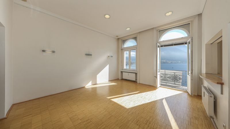 Freizeitwohnsitz-Altbaujuwel in erster Seereihe / / 4810 Gmunden / Bild 5