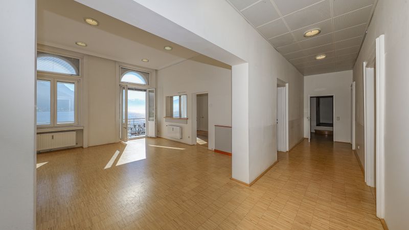 Freizeitwohnsitz-Altbaujuwel in erster Seereihe / / 4810 Gmunden / Bild 7