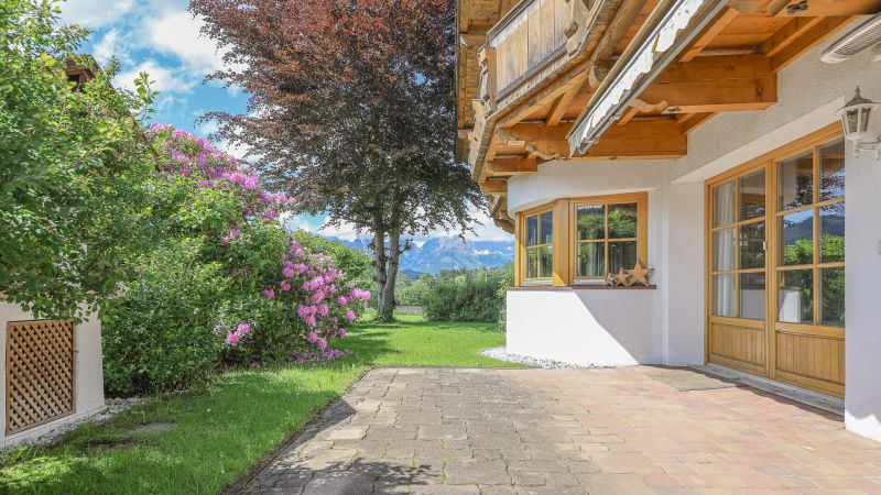 Großzügiges Landhaus mit Horn- und Kaiserblick / / 6370 Kitzbühel / Bild 4