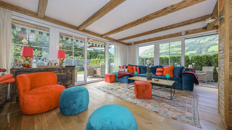 Exklusives Eck-Reihenhaus in sonniger Ruhelage /  / 6373 Jochberg / Bild 2