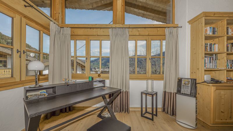 Exklusive Haushälfte in sonniger Top-Ruhelage / / 6373 Jochberg / Bild 6