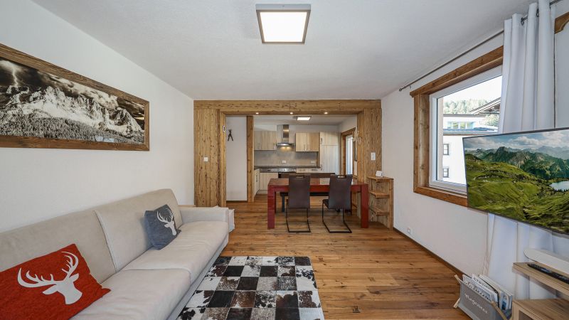 3-Zimmerwohnung in idyllischer Lage mit schönem Ausblick / / 6370 Kitzbühel / Bild 2