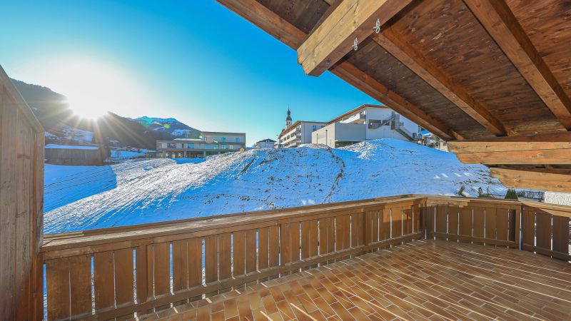 Dachgeschosswohnung mit traumhaftem Ausblick / / 6373 Jochberg / Bild 6