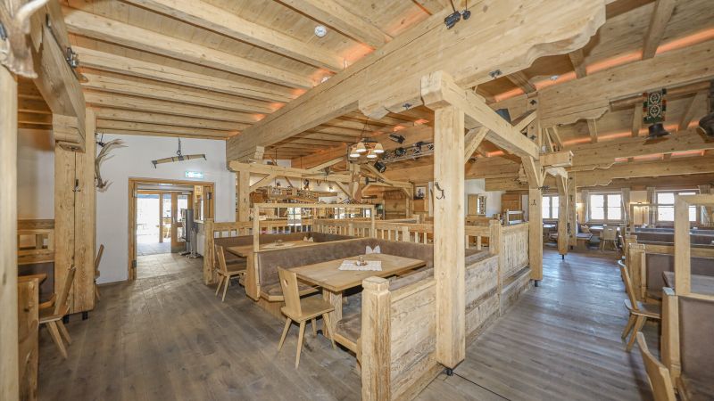 Exklusiver Après-Ski & Gastgewerbebetrieb in Toplage an der Skipiste / / 6391 Fieberbrunn / Bild 8