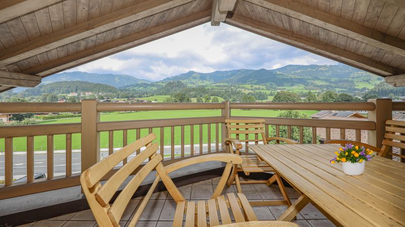 Dachgeschoss-Apartment mit schnem Ausblick /  / 6371 Aurach bei Kitzbhel / Bild 6