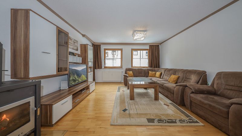 Großzügige Gartenwohnung in zentraler Ruhelage / / 6365 Kirchberg in Tirol / Bild 3