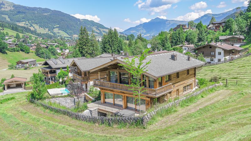 Exklusives Alpin-Chalet in sonniger Toplage /  / 6373 Jochberg / Bild 1
