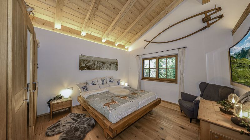 Exklusive Dachgeschosswohnung in idyllischer Lage / / 6372 Oberndorf in Tirol / Bild 5