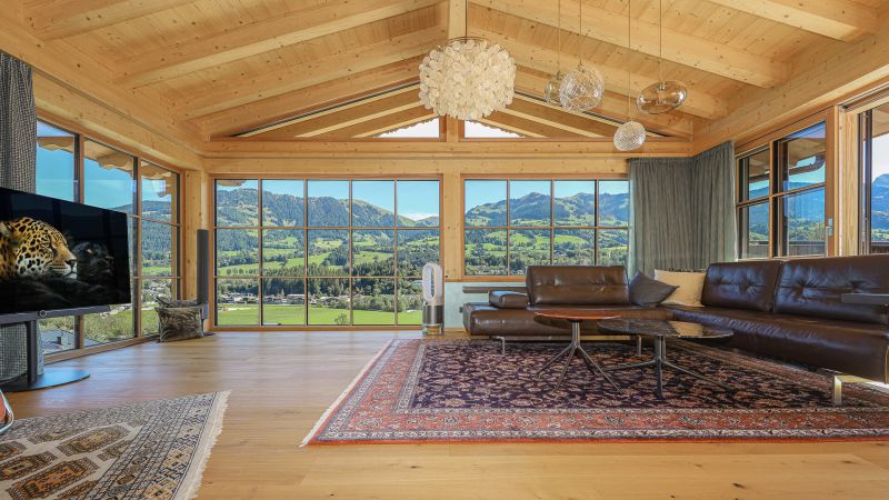 Exklusives Landhaus in traumhafter & unverbaubarer Aussichtslage /  / 6370 Kitzbhel / Bild 6
