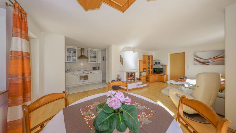 Anwesen in einzigartiger Toplage mit unverbautem Panoramablick /  / 6384 Waidring / Bild 8