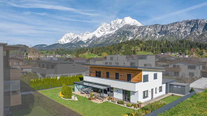 Modernes Mehrfamilienhaus in Toplage /  / 6380 St. Johann in Tirol / Bild 1