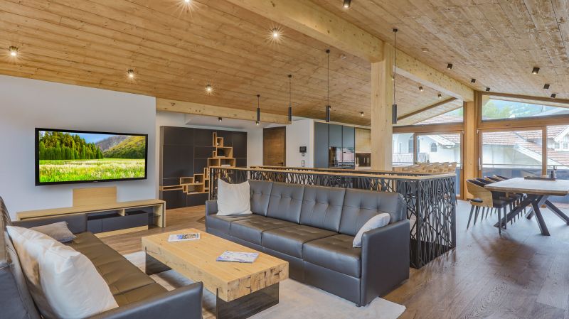 exklusives Neubauchalet in zentraler Ruhelage /  / 6365 Kirchberg in Tirol / Bild 1