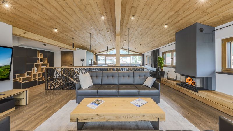 exklusives Neubauchalet in zentraler Ruhelage /  / 6365 Kirchberg in Tirol / Bild 2