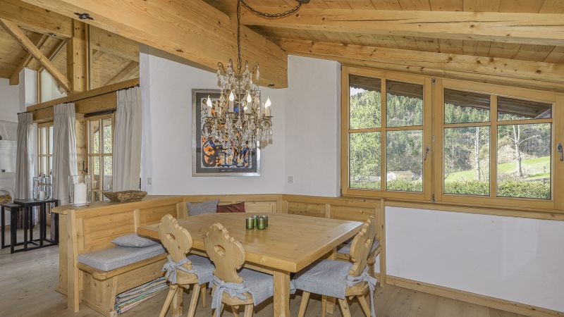 Exklusive Haushlfte in sonniger Top-Ruhelage /  / 6373 Jochberg / Bild 8