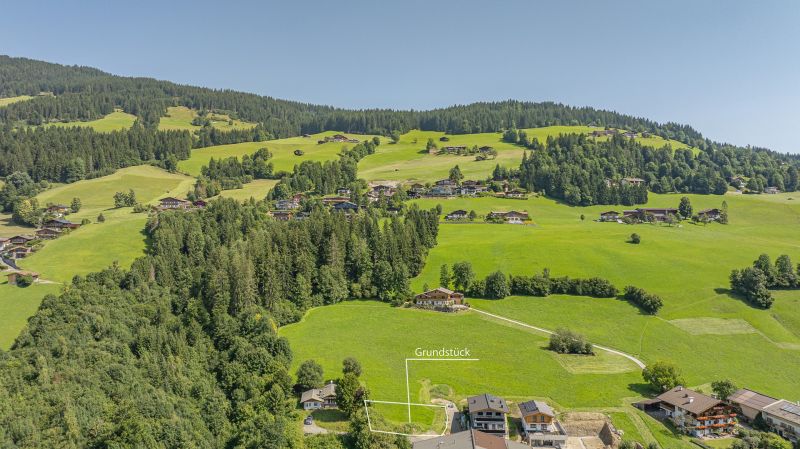 Baugrundstück in traumhafter Aussichtslage am Sonnberg / / 6365 Kirchberg in Tirol / Bild 0