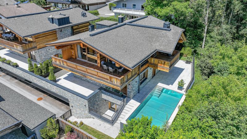 Luxuschalet mit Pool in Toplage am Fu�e des Wilden Kaiser /  / 6352&nbsp;Ellmau / Bild 1