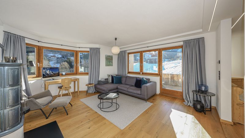 Hochwertige Wohnung mit traumhaftem Ausblick / / 6373 Jochberg / Bild 1