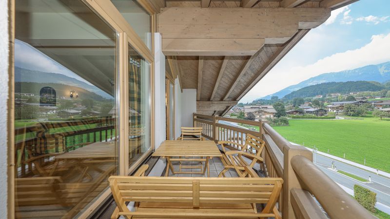 Dachgeschoss-Apartment mit schnem Ausblick /  / 6371 Aurach bei Kitzbhel / Bild 8